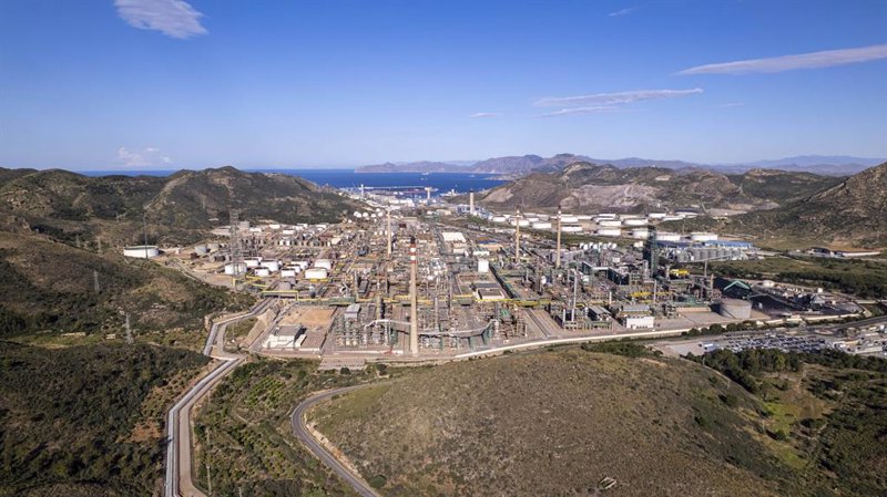 Repsol comienza la producción a gran escala de combustibles renovables en Cartagena
