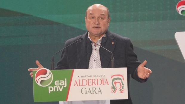 ep archivo el expresidente del ebb del pnv andoni ortuzar interviene durante la ix asamblea ep archivo el expresidente del ebb del pnv andoni ortuzar interviene durante la ix asamblea