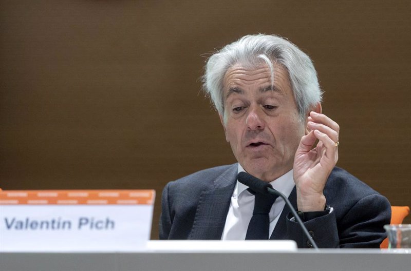 Economía. Los economistas mantienen en el 2,9 su estimación de PIB en
