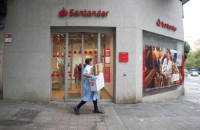 ep archivo   fachada de una sucursal del banco santander a 13 de octubre de 2025 en madrid espana 20260423111704