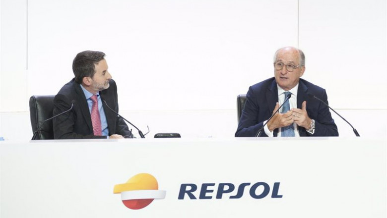 JAVIER VAZQUEZ - Archivo ep archivo imaz y brufau en la junta de accionistas de repsol en 2017