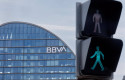 ep archivo un semaforo frente al banco del bbva en la ciudad del bbva a 10 de abril de 2023 en ep archivo un semaforo frente al banco del bbva en la ciudad del bbva a 10 de abril de 2023 en