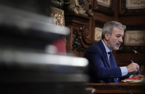 ep el alcalde de barcelona jaume collboni durante una sesion plenaria en el ayuntamiento de