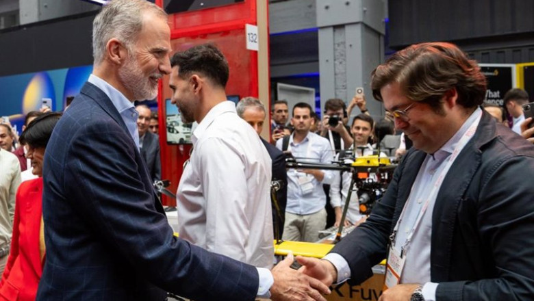 ep el fundador y consejero delegado de euroairlines antonio lopez lazaro durante su intervencion en