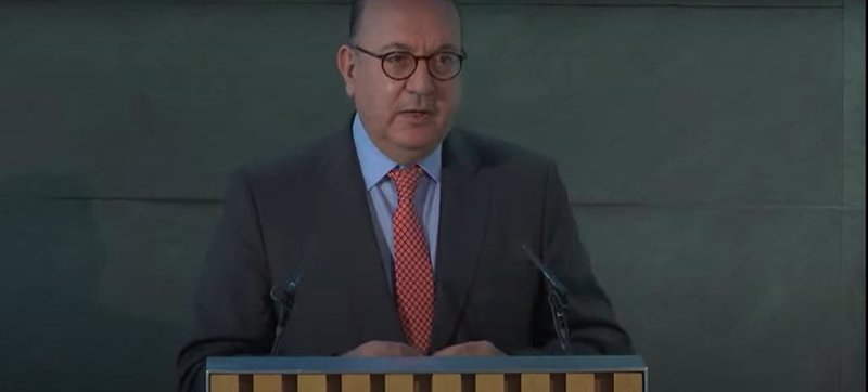 El presidente de la Asociación Española de Banca (AEB) y de Finresp, José María Roldán, durante el Encuentro Finresp 2022, a 1 de marzo de 2022 en Madrid. | FINRESP ep el presidente de la asociacion espanola de banca aeb y de finresp jose maria roldan durante el