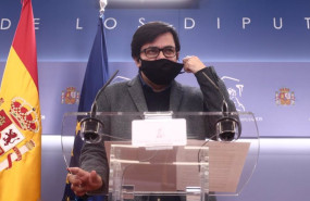 ep el secretario primero del congreso y diputado de ecp gerardo pisarello en rueda de prensa