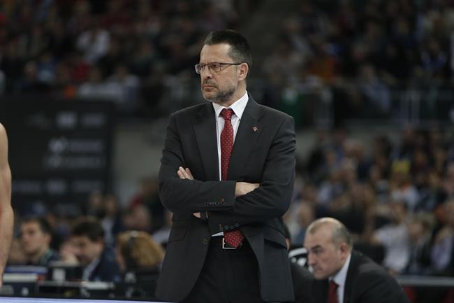 El entrenador del Valencia Basket, Pedro Martínez | ACB MEDIA ep entrenadorvalencia basket pedro martinez