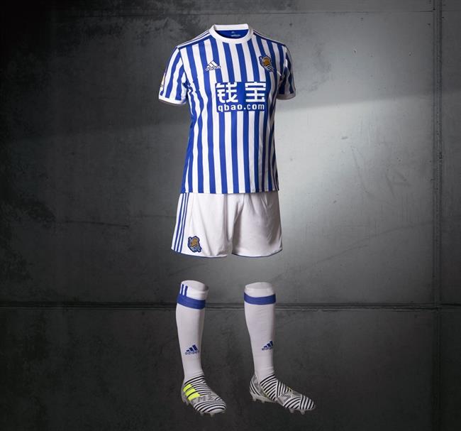 ep la real sociedad presentanueva equipacionla proxima temporada