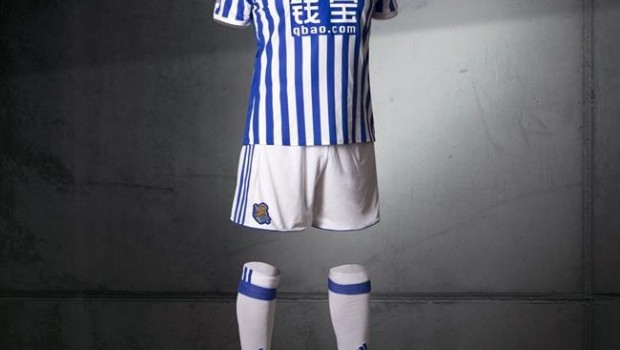 ep la real sociedad presentanueva equipacionla proxima temporada