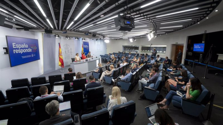 ep la vicepresidenta segunda y ministra de trabajo y economia social yolanda diaz la ministra ep la vicepresidenta segunda y ministra de trabajo y economia social yolanda diaz la ministra