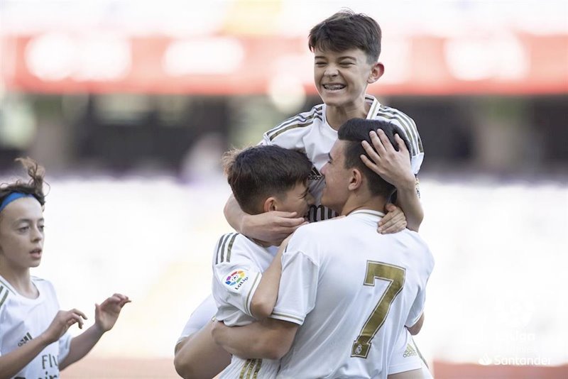 ep los jugadores del real madrid celebran un gol en el xxiv torneo internacional laliga promises