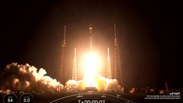 ep momento del despegue del amazonas nexus lanzado por hispasat