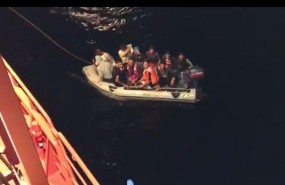 ep rescateuna patera12 personasaguascabogata