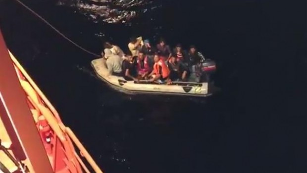 ep rescateuna patera12 personasaguascabogata