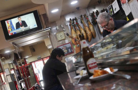ep un bar tipico espanol un dia antes del cierre de toda la hosteleria en madrid