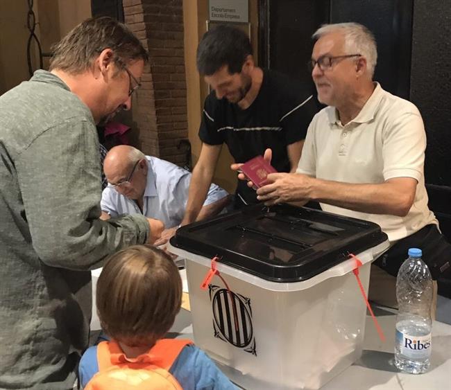 ep xavier domnech catcomu votareferendum1-o