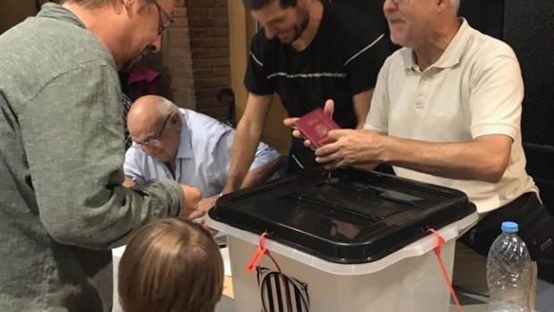 ep xavier domnech catcomu votareferendum1-o