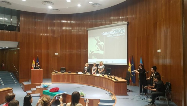 ep actoconmemoraciongenocidiopueblo gitano samudaripen