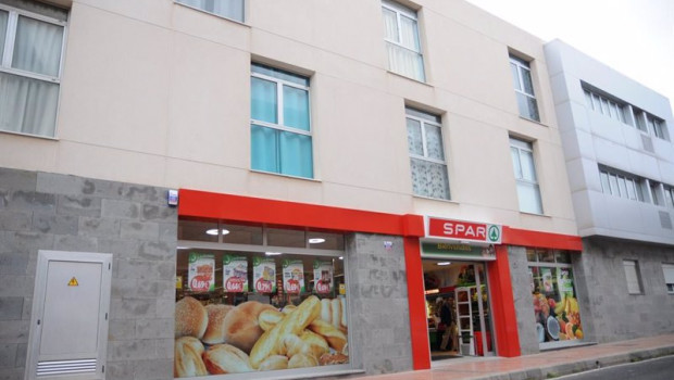 ep archivo   fachada de la tienda de spar en el barrio de salinetas en telde
