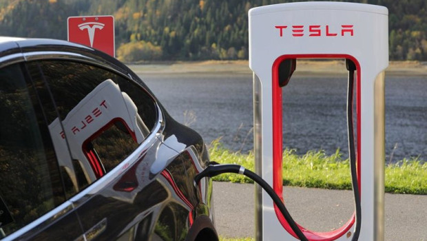 ep archivo   tesla alcanza los 1000 supercargadores en toda espana