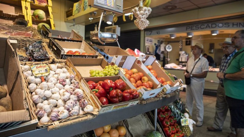 ep archivo un puesto de frutas y verduras de un mercado ep archivo un puesto de frutas y verduras de un mercado