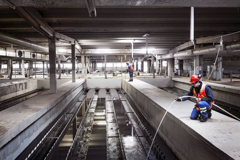 Las francesas Veolia y Suez firman la paz con una oferta de fusión mejorada un 14%