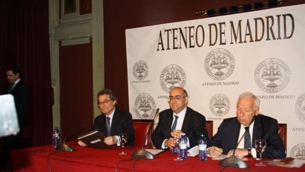 ep artury garcia margallo debatencatalunaateneomadrid