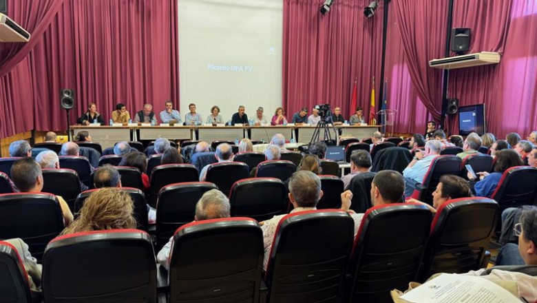ep el comite federal de upa reunido el 6 de noviembre en la escuela julian besteiro en madrid espana ep el comite federal de upa reunido el 6 de noviembre en la escuela julian besteiro en madrid espana