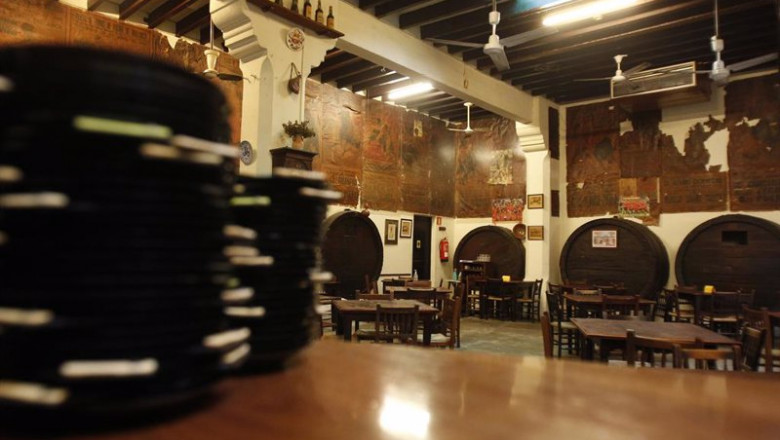 El interior de un bar, a 11 de abril de 2021, en Mallorca, Islas Baleares (España). | Isaac Buj - Europa Press ep el interior de un bar a 11 de abril de 2021 en mallorca islas baleares espana