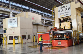 ep imagen de archivo de la factoria de renault en valladolid