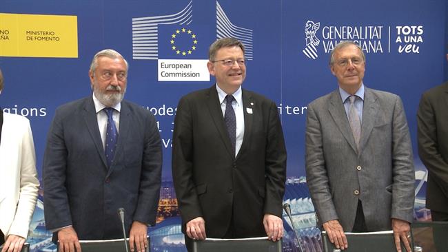 Julio Gómez-Pomar junto a Ximo Puig y Laurens J. Brinkhorst | EUROPA PRESS ep julio gomez-pomar juntoximo puiglaurens j brinkhorst