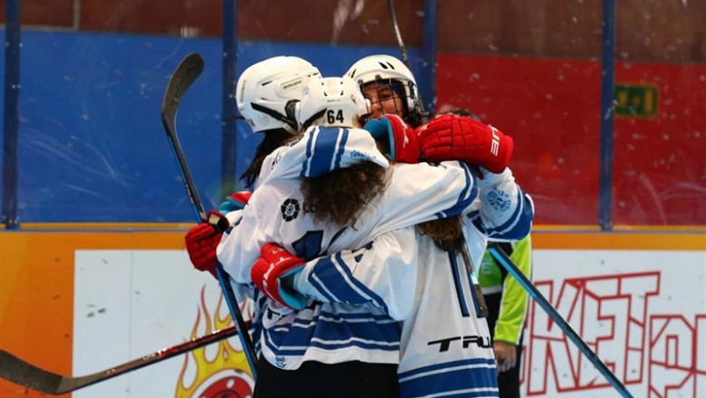 ep la sub-19 femeninacuelgaorohockey patineslos world roller games