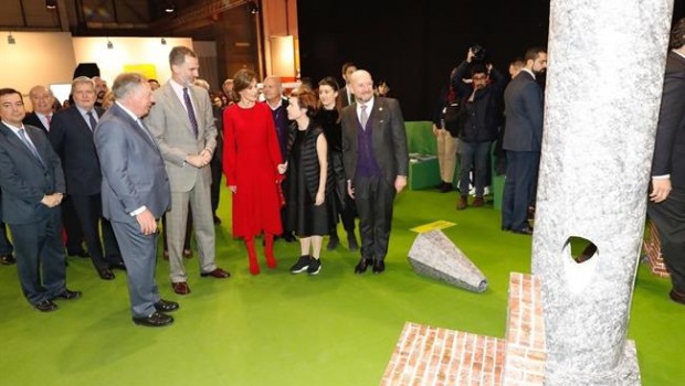 ep los reyes inauguran arco