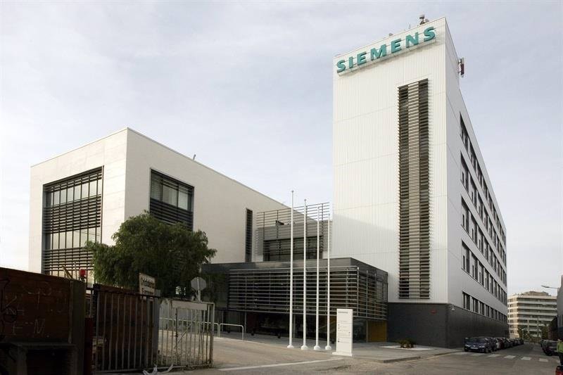 Siemens gana 3.160 millones de euros en su cuarto trimestre fiscal, un 38% más