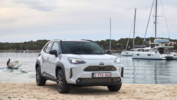 ep toyota yaris cross hybrid 130