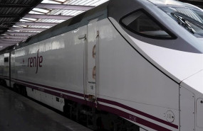 ep uno de los trenes utilizados durante el simulacro realizado por el ministerio de sanidad en la ep uno de los trenes utilizados durante el simulacro realizado por el ministerio de sanidad en la