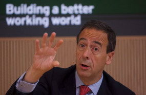 ep el consejero delegado de caixabank gonzalo gortazar interviene en la segunda jornada del