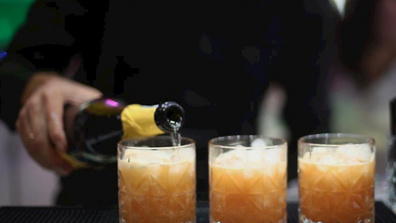 ep el consumo de bebidas en hosteleria aumenta un 28 en san valentin