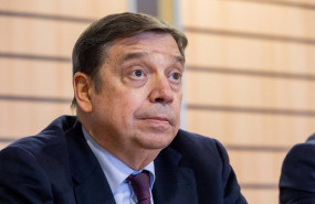 ep el ministro de agricultura pesca y alimentacion luis planas ofrece una rueda de prensa antes de