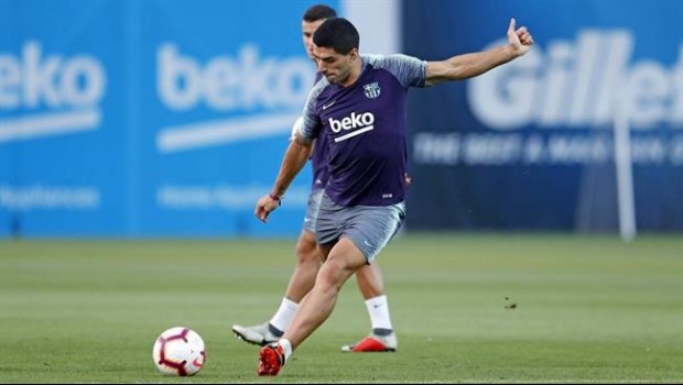 ep jugadorfc barcelona luis suarezun entrenamiento