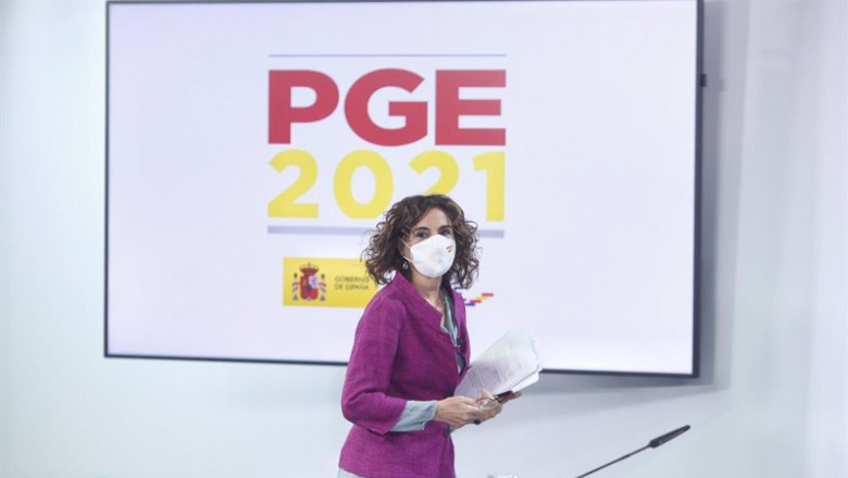 ep la ministra portavoz y de hacienda maria jesus montero a su llegada a una rueda de prensa ep la ministra portavoz y de hacienda maria jesus montero a su llegada a una rueda de prensa