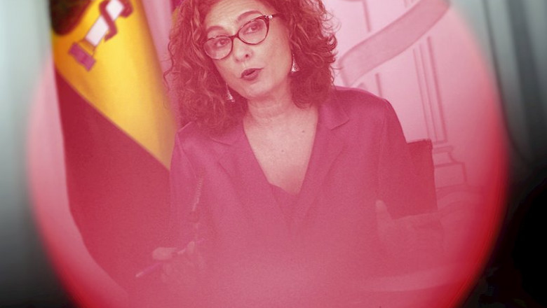 ep la ministra portavoz y de hacienda maria jesus montero durante la rueda de prensa tras el consejo 20200211185904