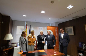 ep los presidentes del consejo general de economistas valentin pich izda y de efpa espana santiago ep los presidentes del consejo general de economistas valentin pich izda y de efpa espana santiago