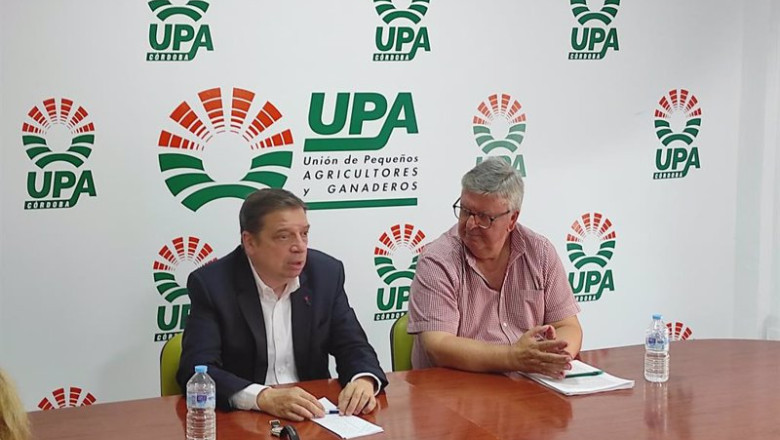 ep luis planas y miguel cobos en la sede de upa ep luis planas y miguel cobos en la sede de upa