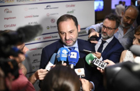 ep ministrofomento jose luis abalos ofrece declaracioneslos medioscomunicacionla llegadaforodebate energyear mediterranea 2019 enhotel intercontinentalmadrid