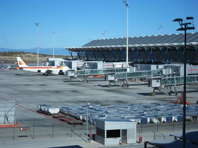 Pista De Barajas Y Embarque | EUROPA PRESS - Archivo ep pistabarajasembarque