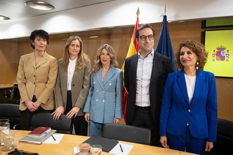 Cuerpo anuncia medidas fiscales para frenar la subida del precio de la energía