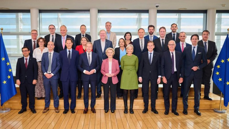 ep reunion entre la comision europea y los principales actores del sector automovilistico en europa