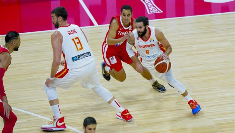 Ricky Rubio, en el partido entre España y Túnez del Mundial 2019. | FEB ep ricky rubio en el partido entre espana y tunez del mundial 2019