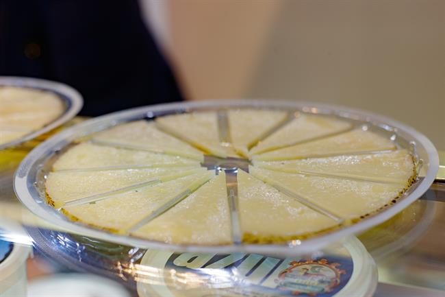 Tapa, tapas, comida, comer, picar, queso, quesos, cortar queso | EUROPA PRESS - Archivo ep tapa tapas comida comer picar queso quesos cortar queso